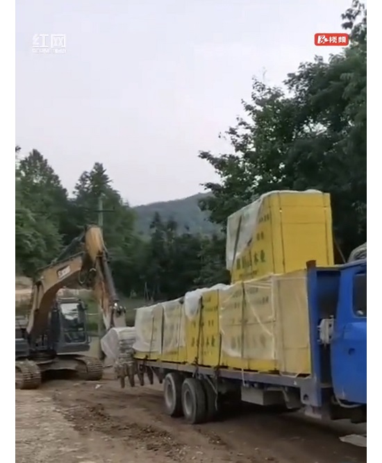 建材公司：材料供應(yīng)進(jìn)行時(shí)，鄉(xiāng)村振興添動力